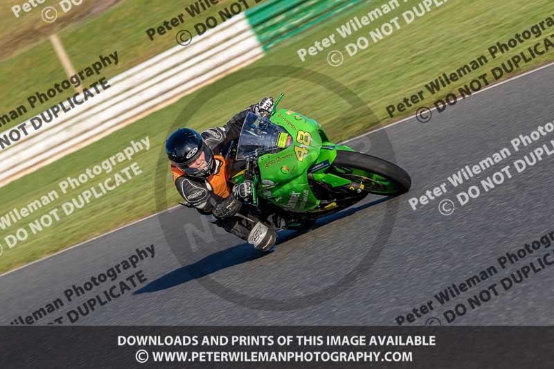 PJM Wedding Photography;enduro digital images;event digital images;eventdigitalimages;mallory park;mallory park photographs;mallory park trackday;mallory park trackday photographs;no limits trackdays;peter wileman photography;racing digital images;trackday digital images;trackday photos